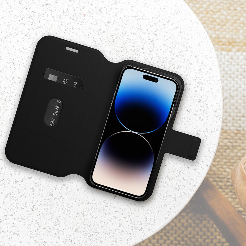 product image 4 - iPhone 14 Pro Max H&uuml;lle Strada Via-Serie