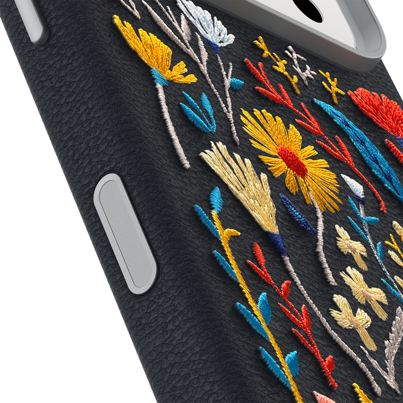 product image 3 - iPhone 17 Pro Case Symmetry Series Cactus Leather Embroidery